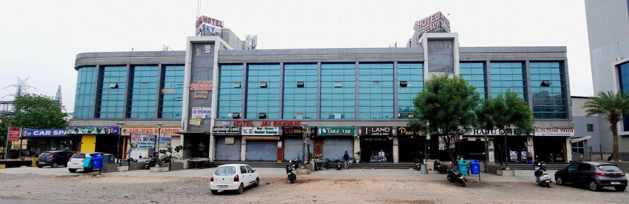 أحمد أباد Hotel Shreenath المظهر الخارجي الصورة